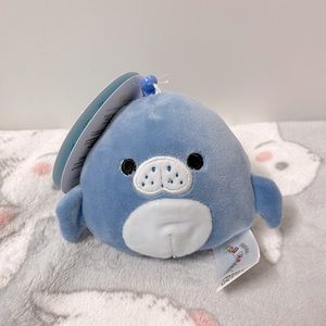 NWT Maeve the manatee Kellytoy squishmallow clip